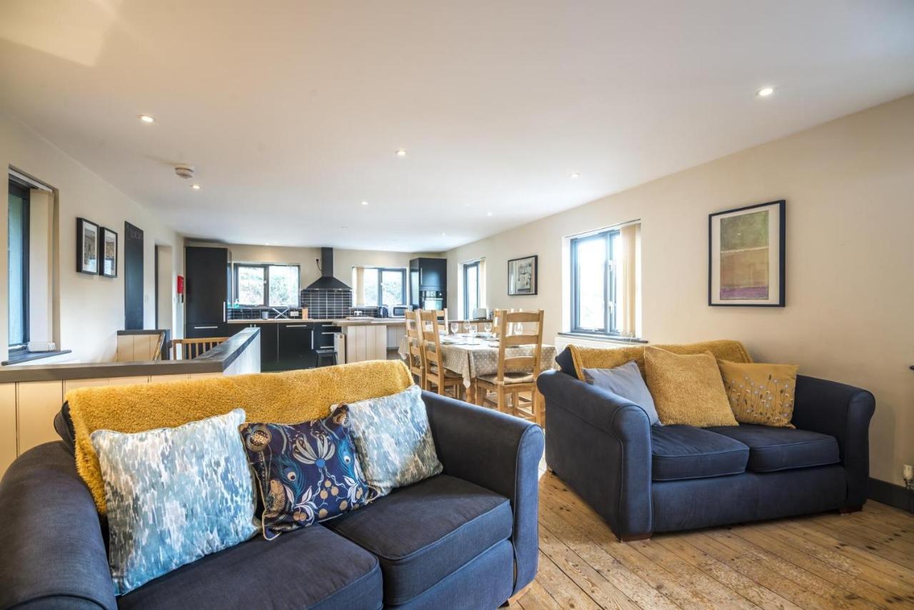 Rock Cottage - 3 Bedroom Holiday Home - Fishguard Exterior foto